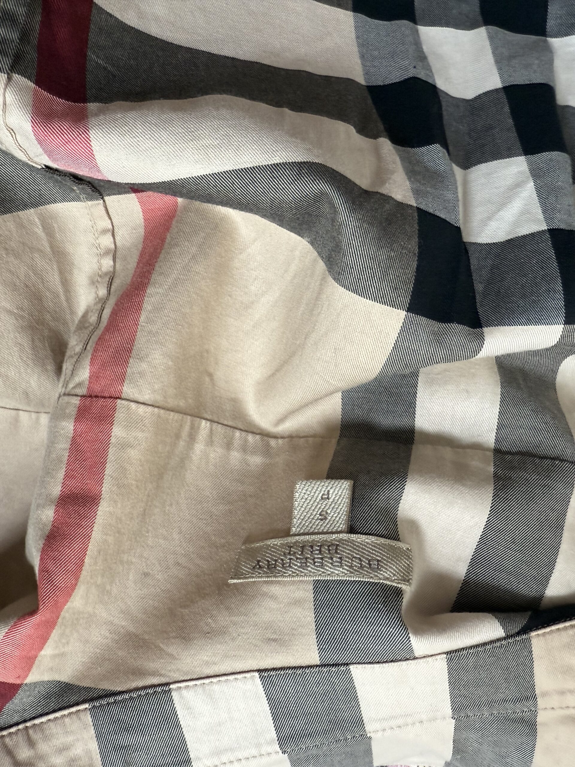 Burberry shirt | LOOP Marketplace