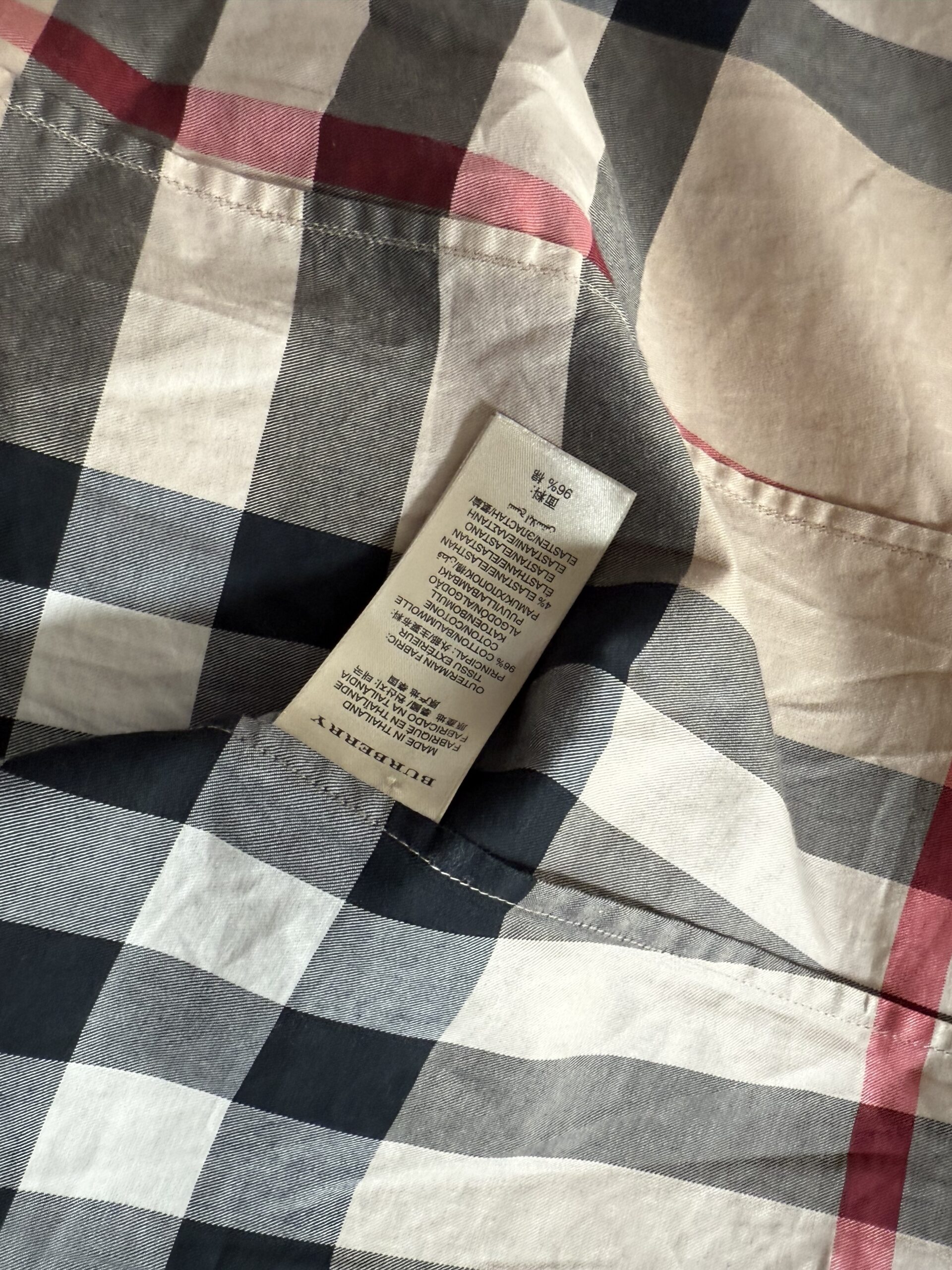 Burberry shirt | LOOP Marketplace