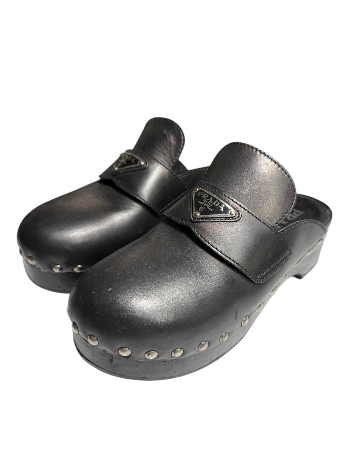 Prada clogs | LOOP-Marktplatz