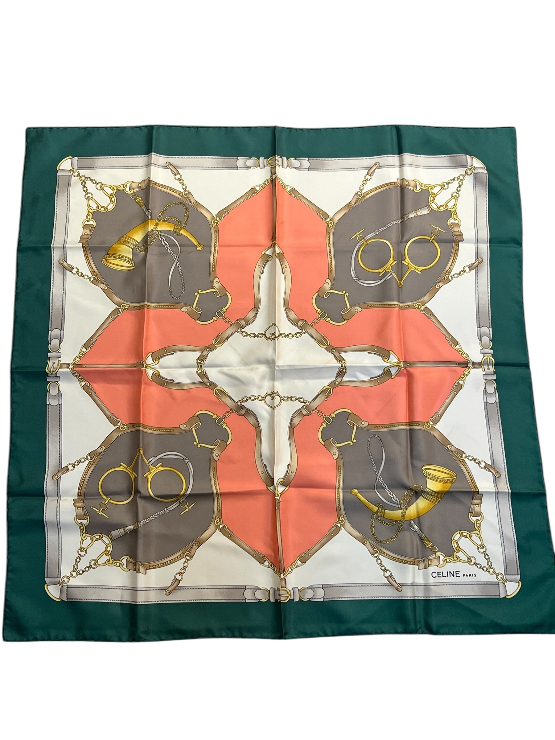 Square Celine | LOOP-Marktplatz