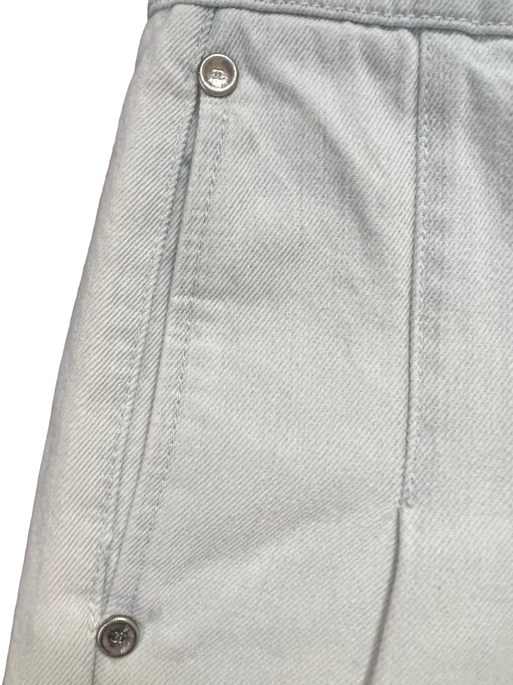 Jean Chanel | LOOP Marketplace