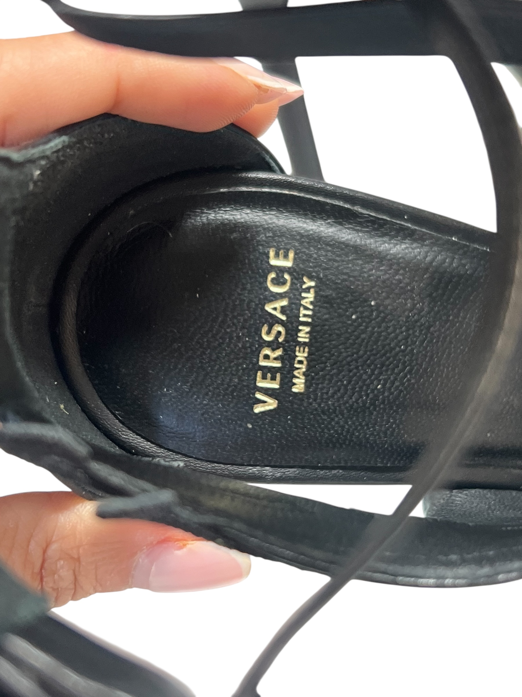 Versace pumps | LOOP Marketplace