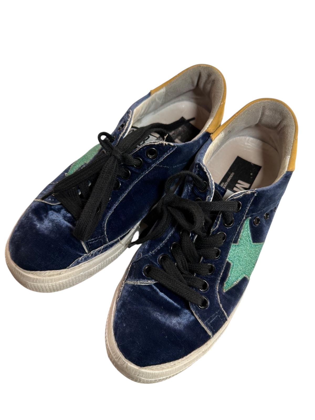 Golden Goose sneakers | LOOP Marketplace
