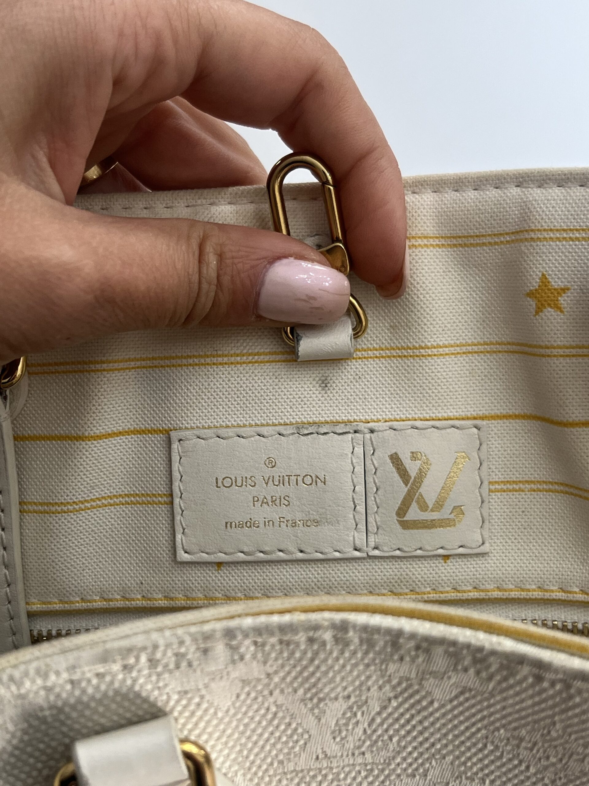 Louis Vuitton OnTheGo tote bag | LOOP Marketplace