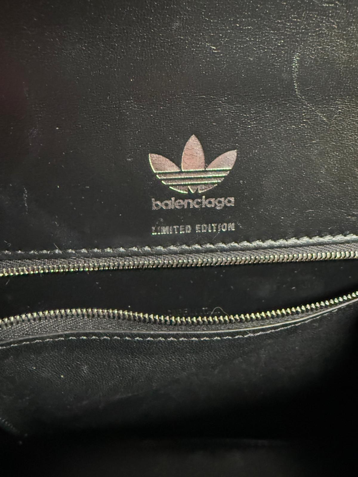 Balenciaga Hourglass bag