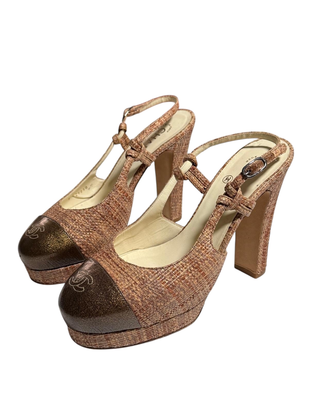 Chanel high heel sandals | LOOP-Marktplatz
