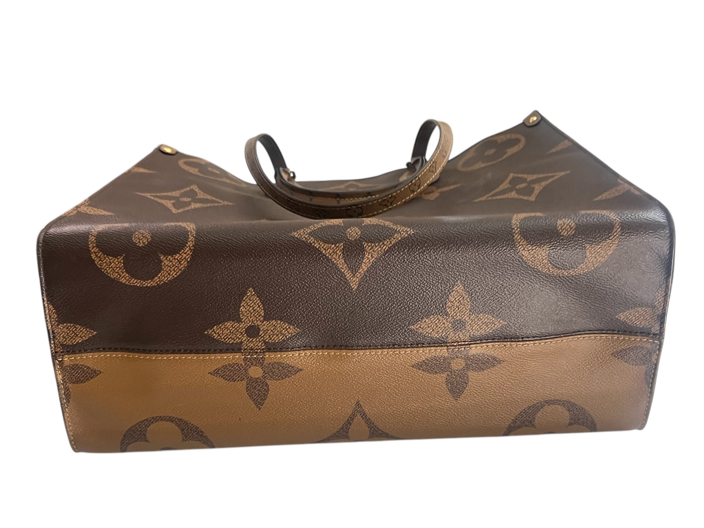 Louis Vuitton OnTheGo Tote | LOOP-Marktplatz
