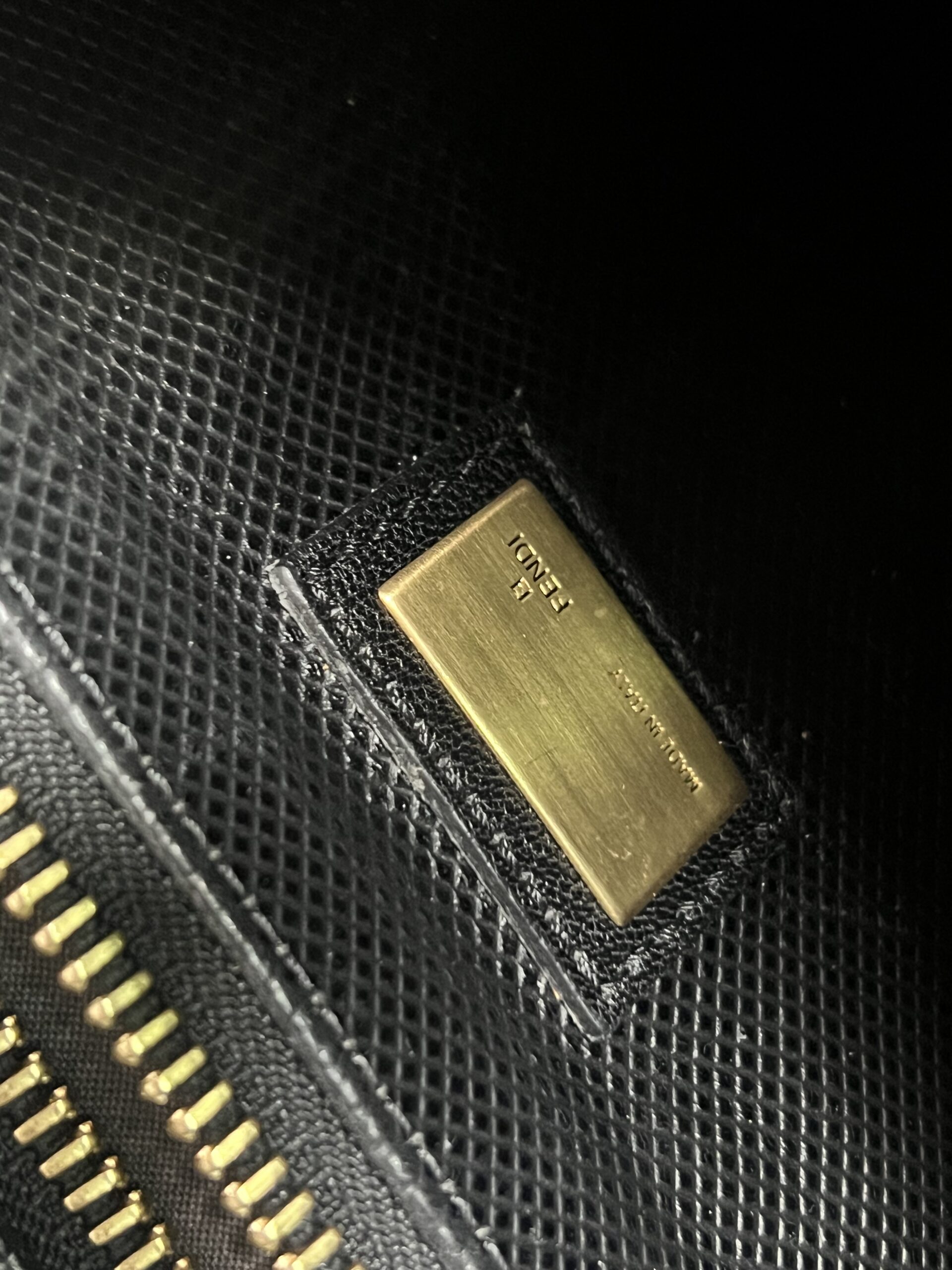 Fendi Peekaboo bag | LOOP-Marktplatz