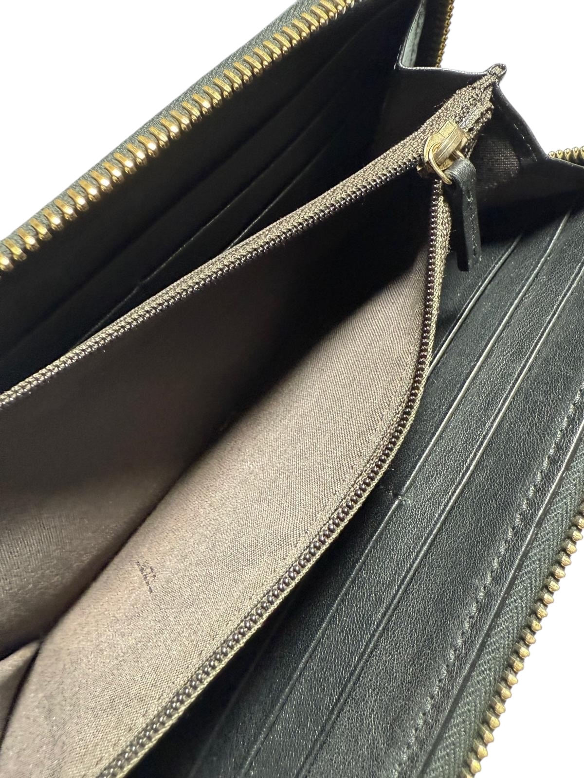Fendi wallet | LOOP-Marktplatz