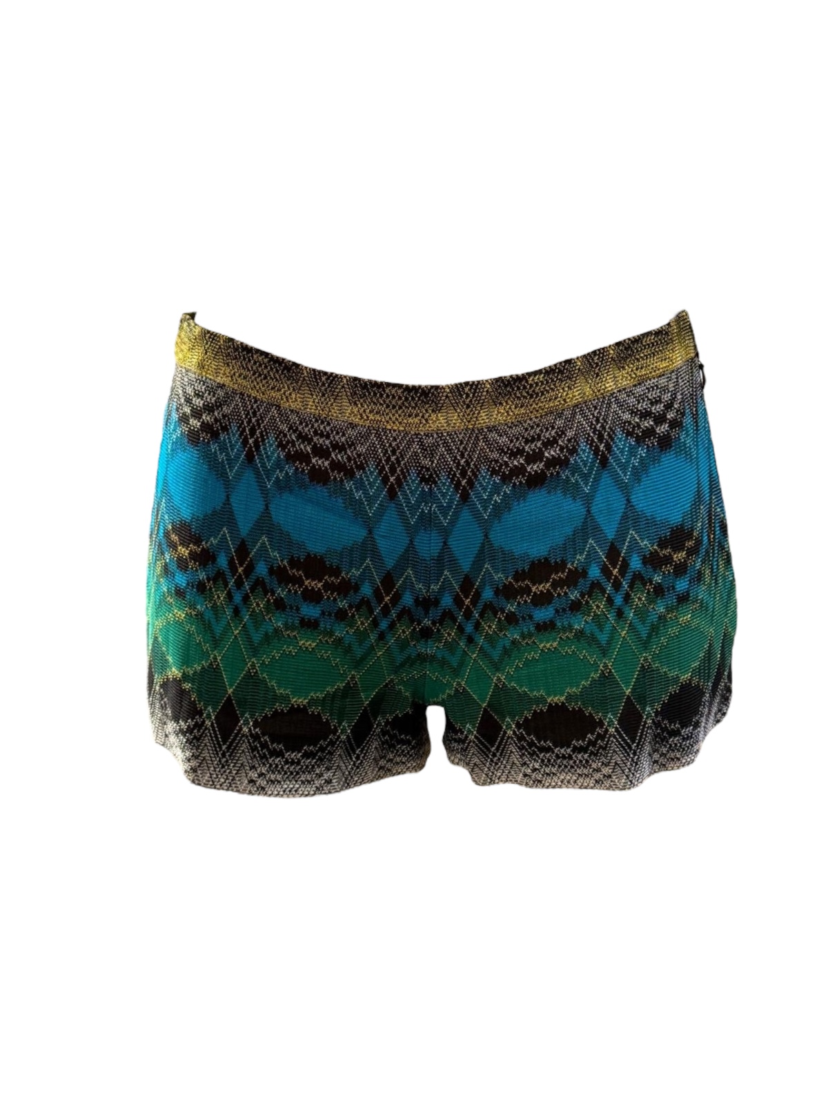 Missoni is an Italian fashion house known for its colorful knitwear designs. | LOOP Marketplace