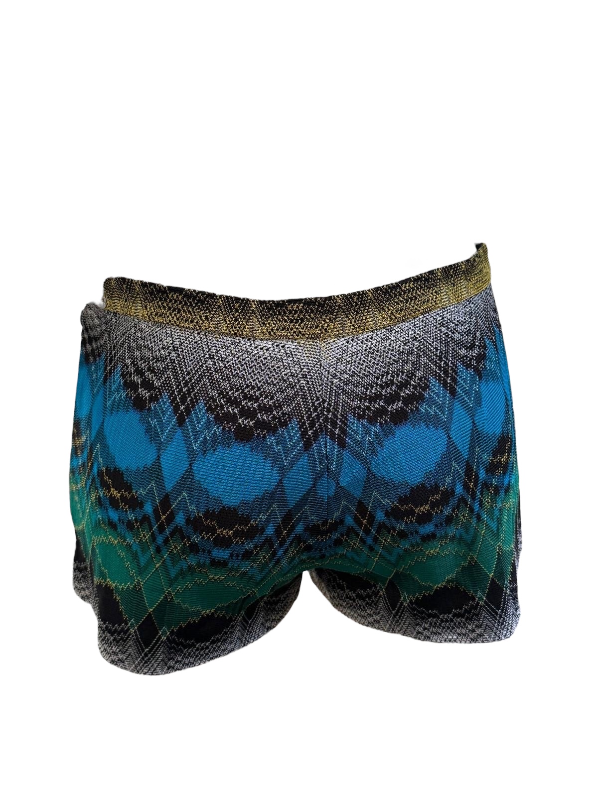 Missoni is an Italian fashion house known for its colorful knitwear designs. | LOOP Marketplace