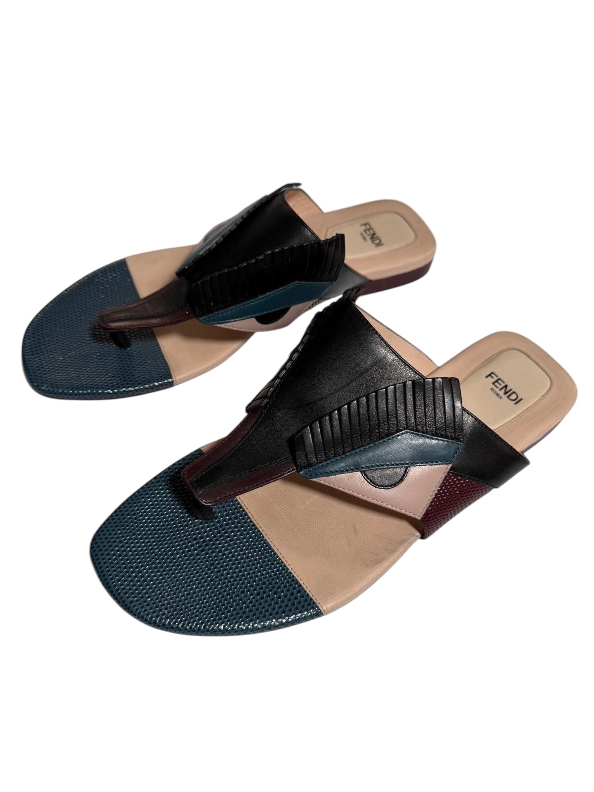 Fendi sandals | LOOP-Marktplatz