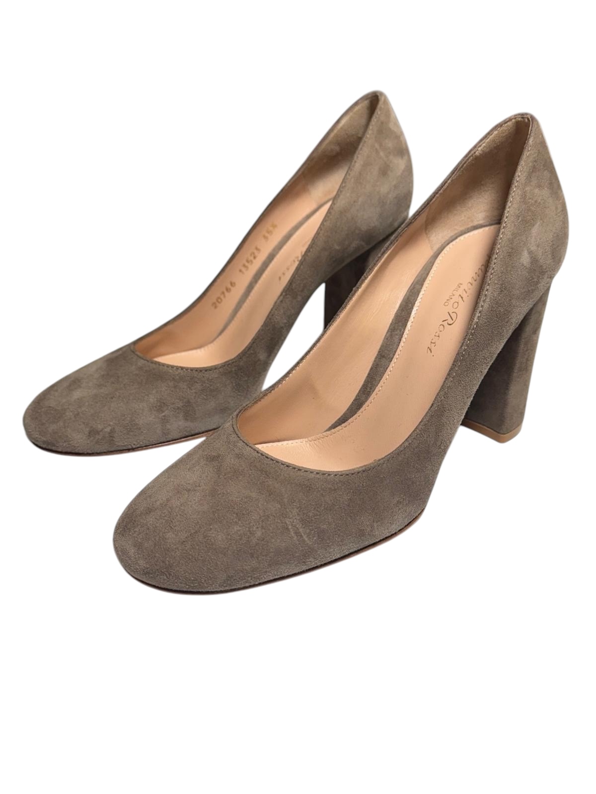 Gianvito Rossi pumps