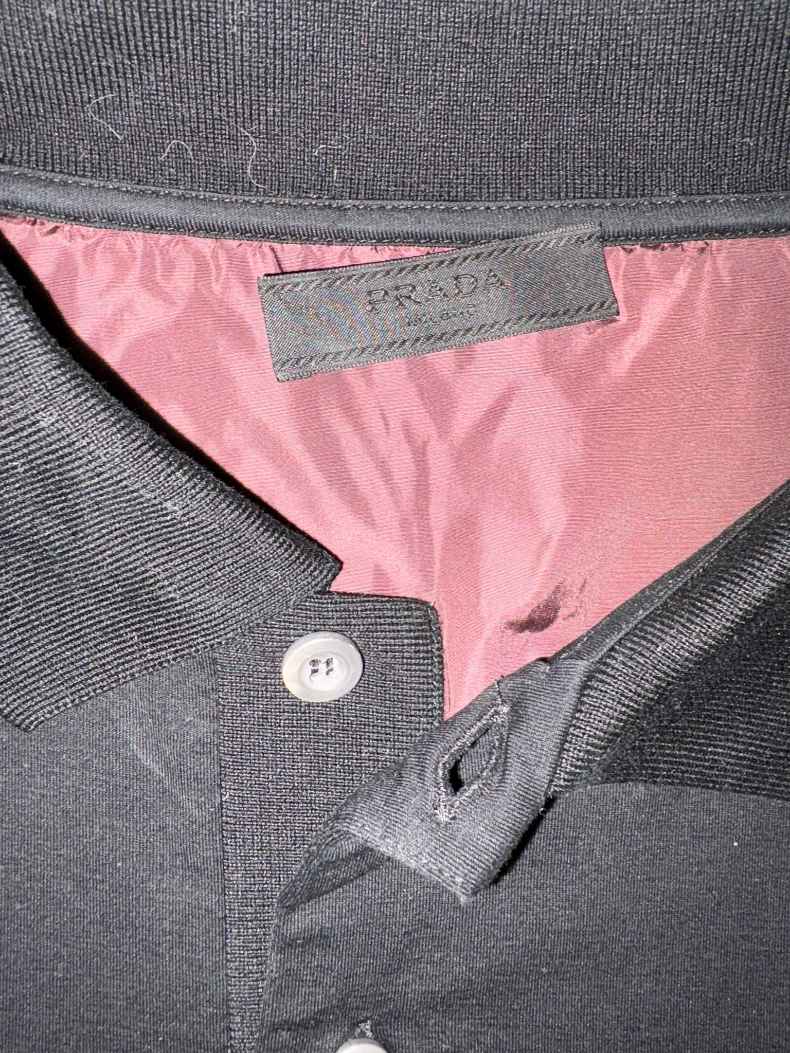 Prada Polo | LOOP-Marktplatz