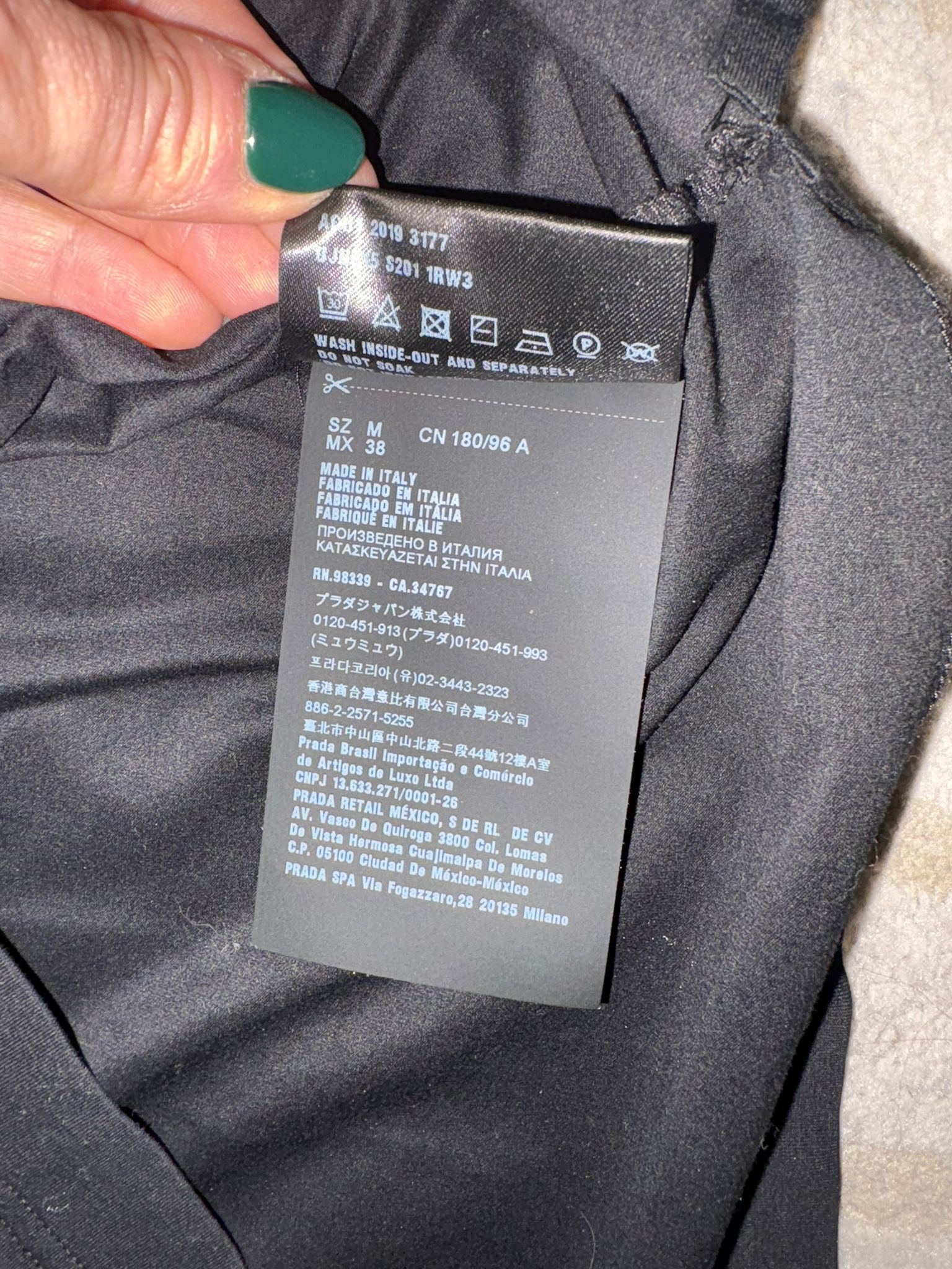 Prada Polo | LOOP-Marktplatz