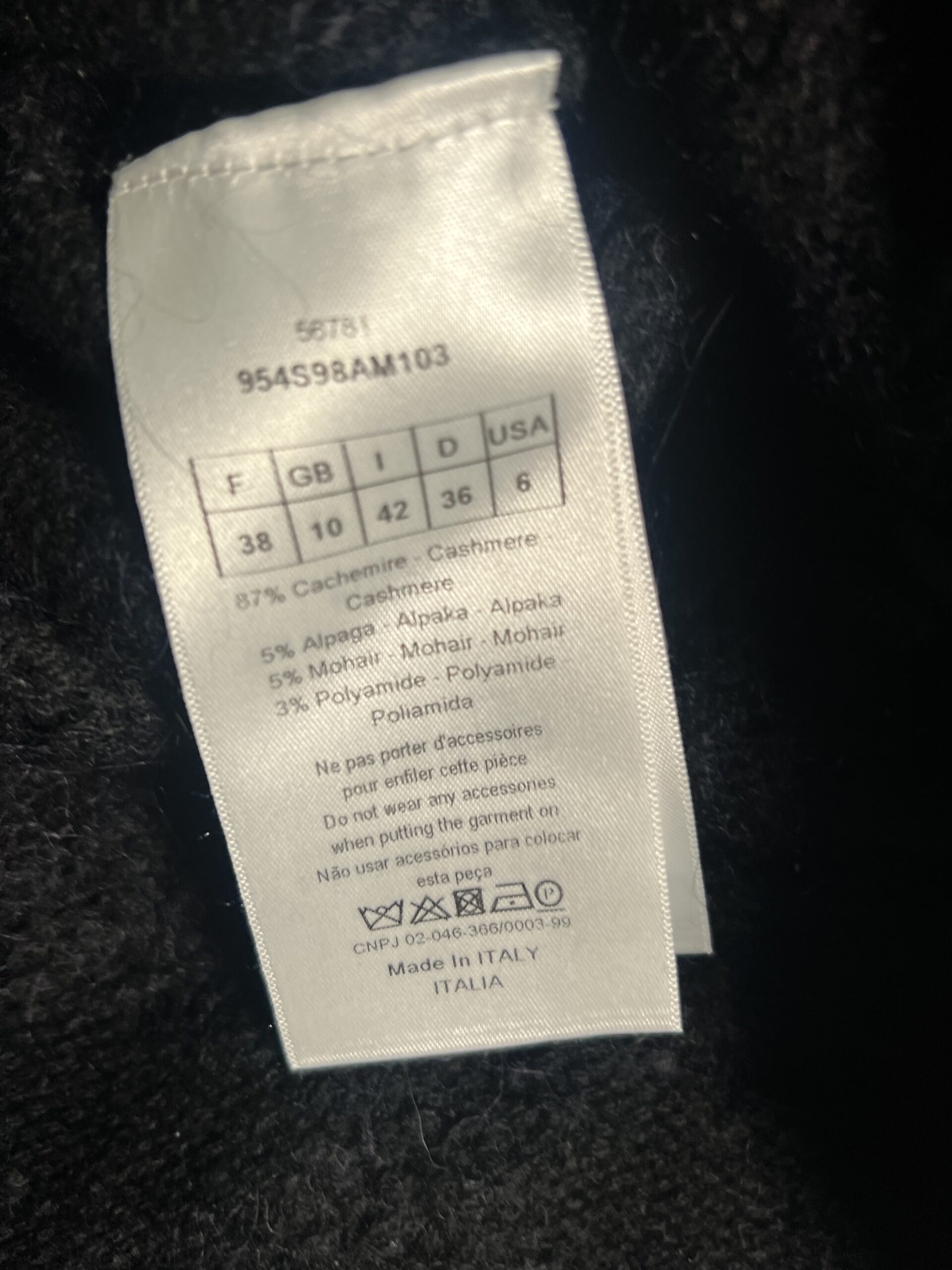 Dior sweater | LOOP Marketplace