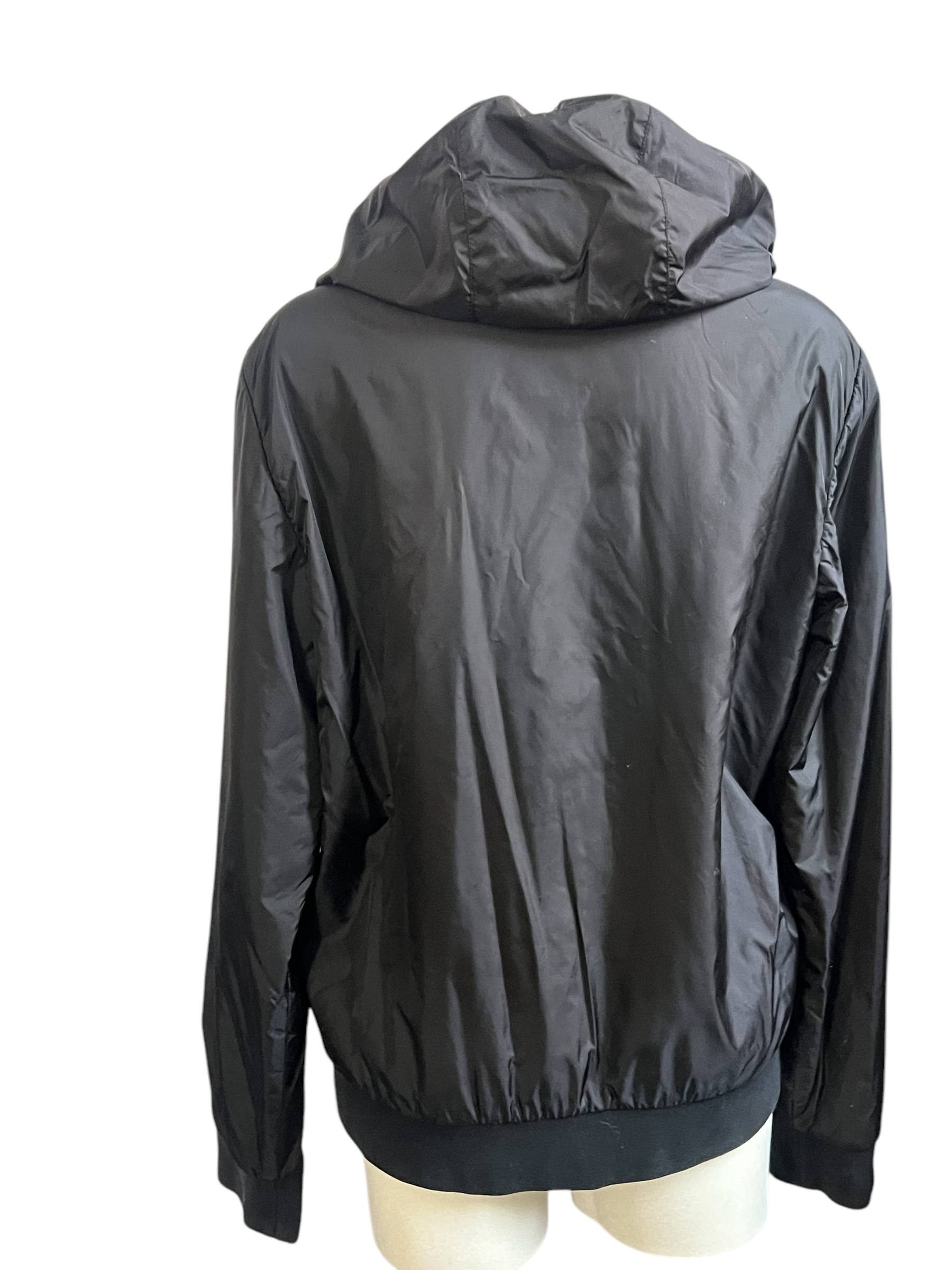 Moncler vest | LOOP Marketplace