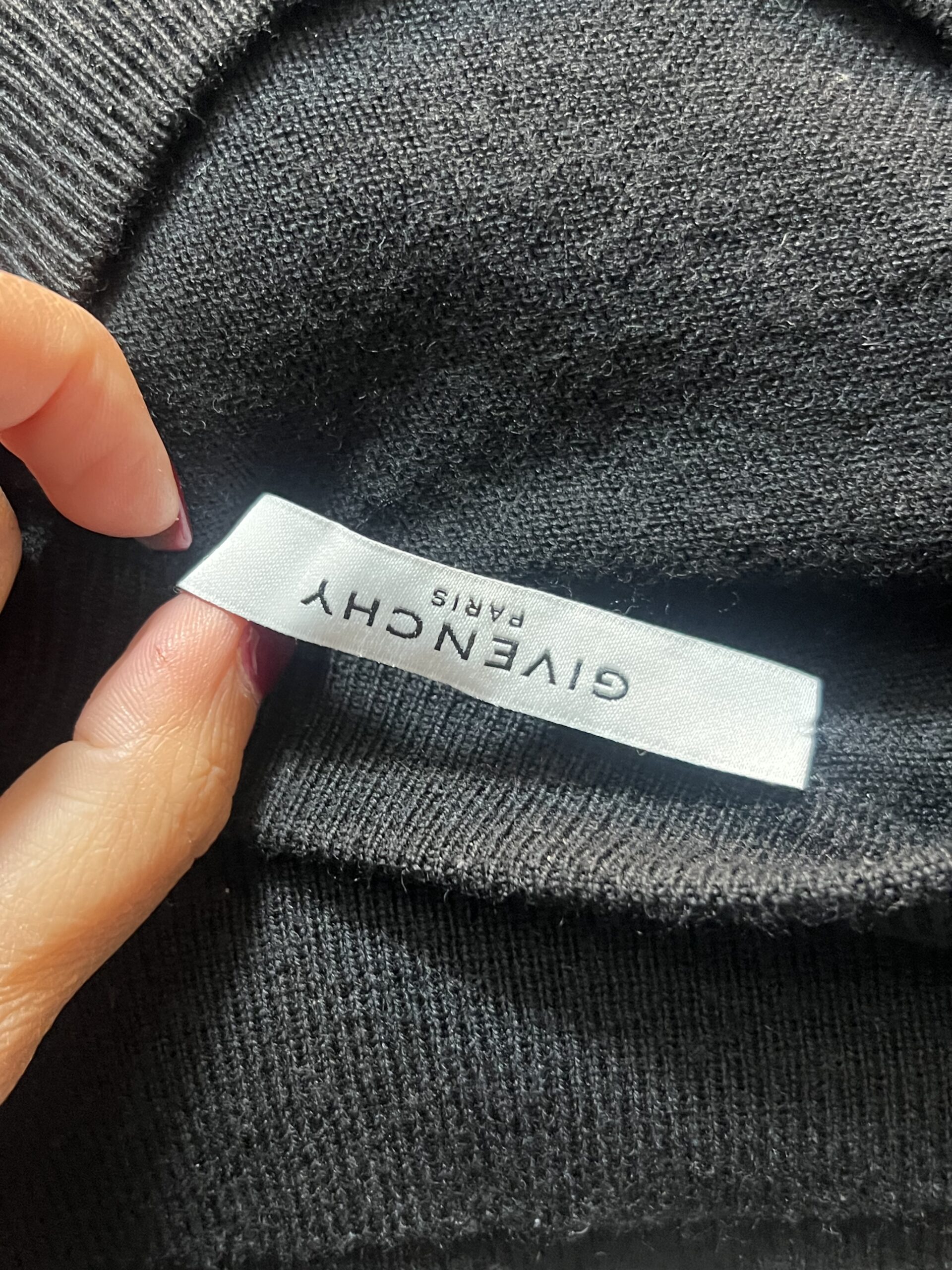 Givenchy sweater | LOOP Marketplace