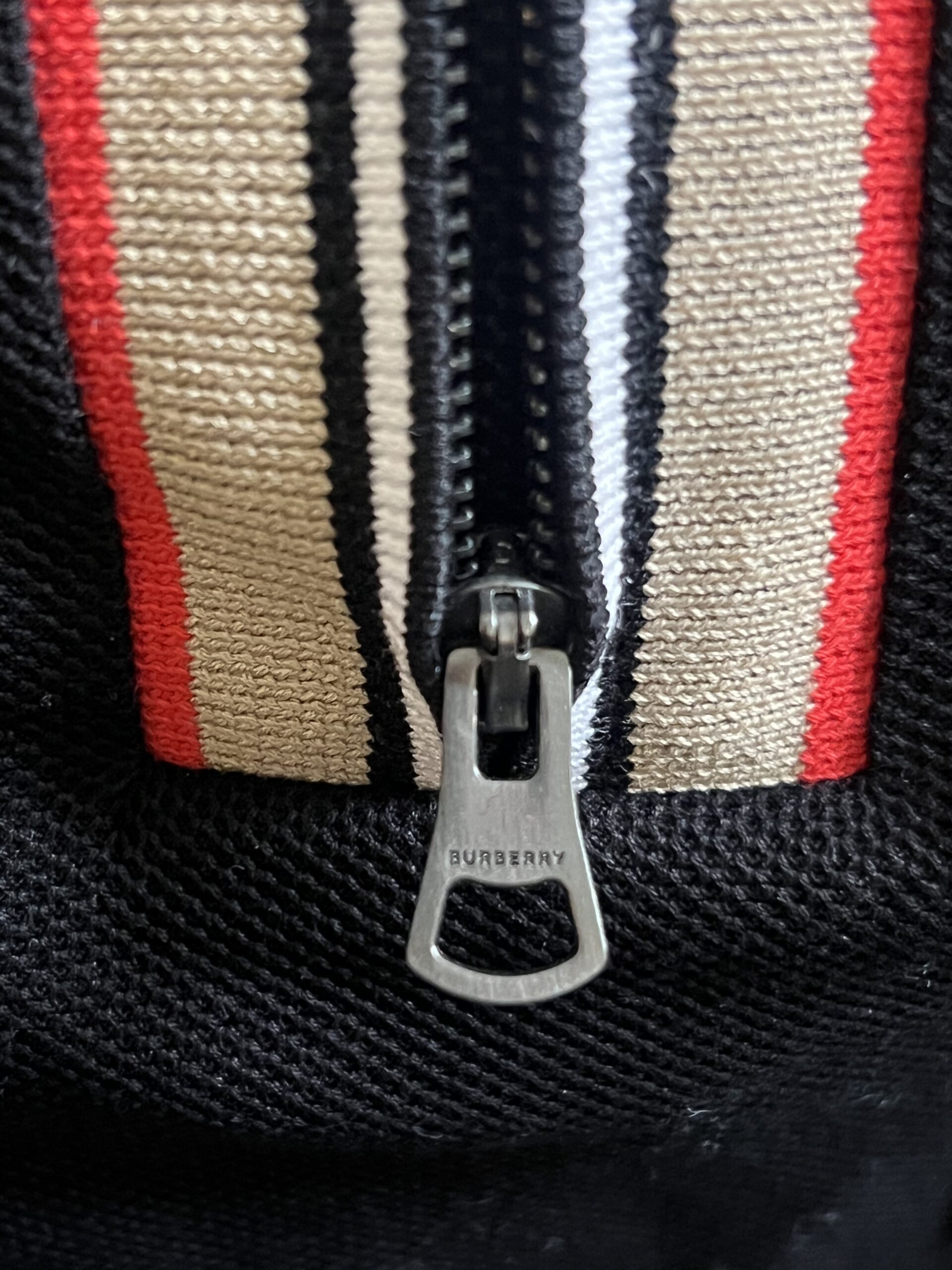 Burberry polo