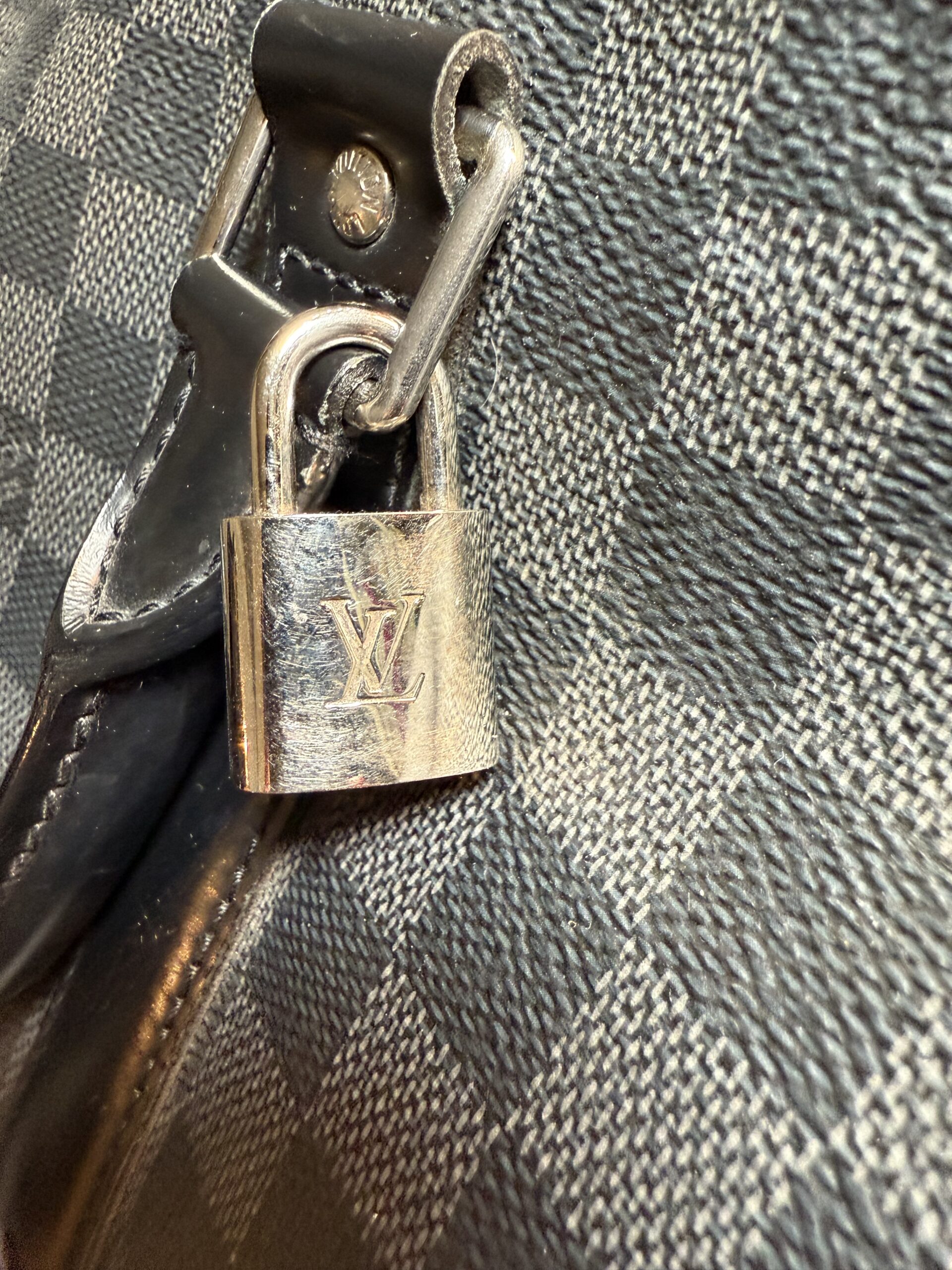 Louis Vuitton Keepall 45 bag