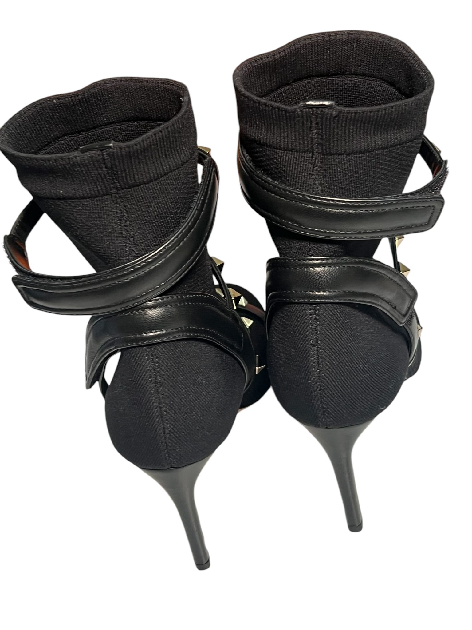 Valentino Rockstud ankle boots