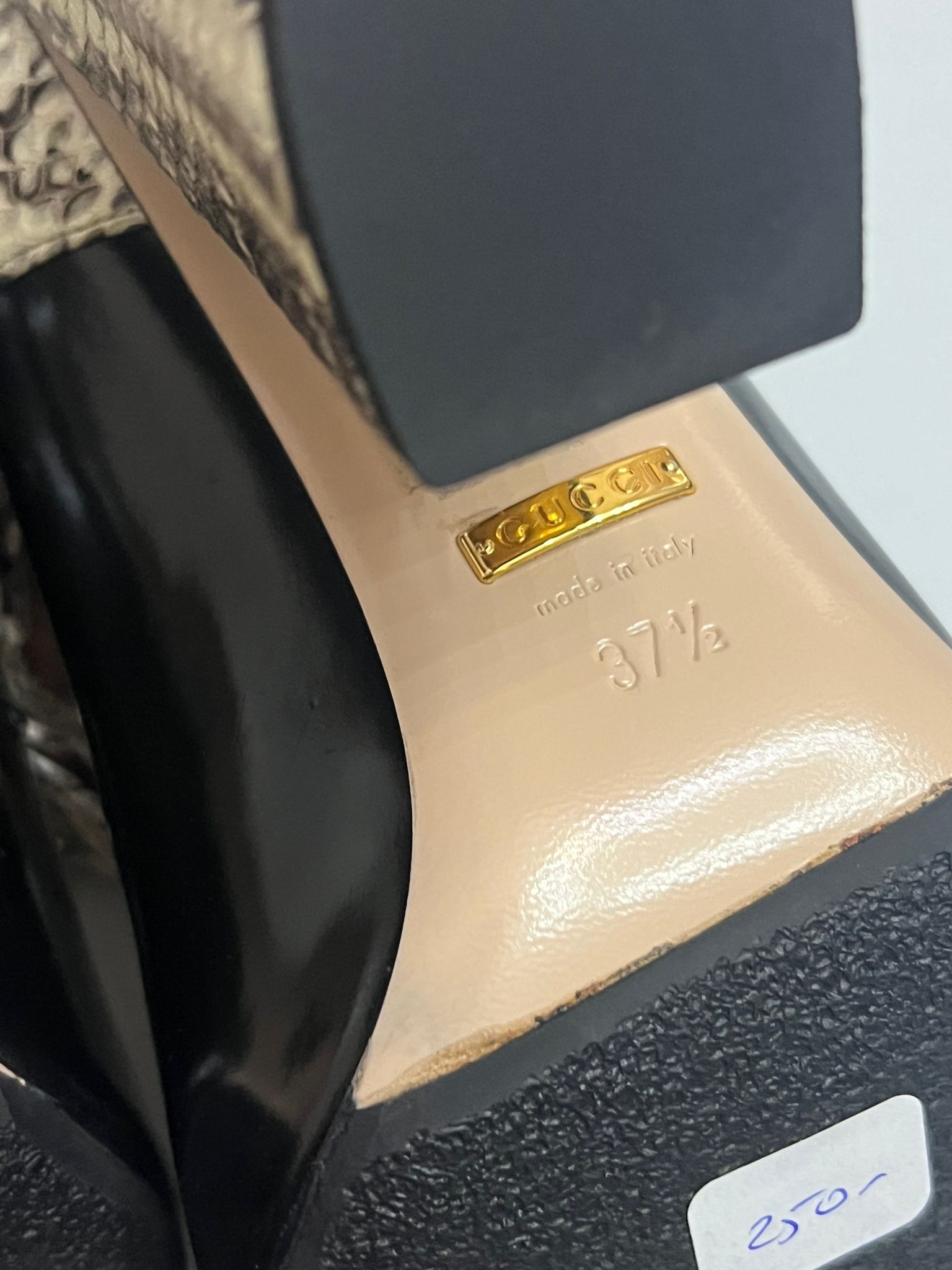 Gucci pumps | LOOP-Marktplatz