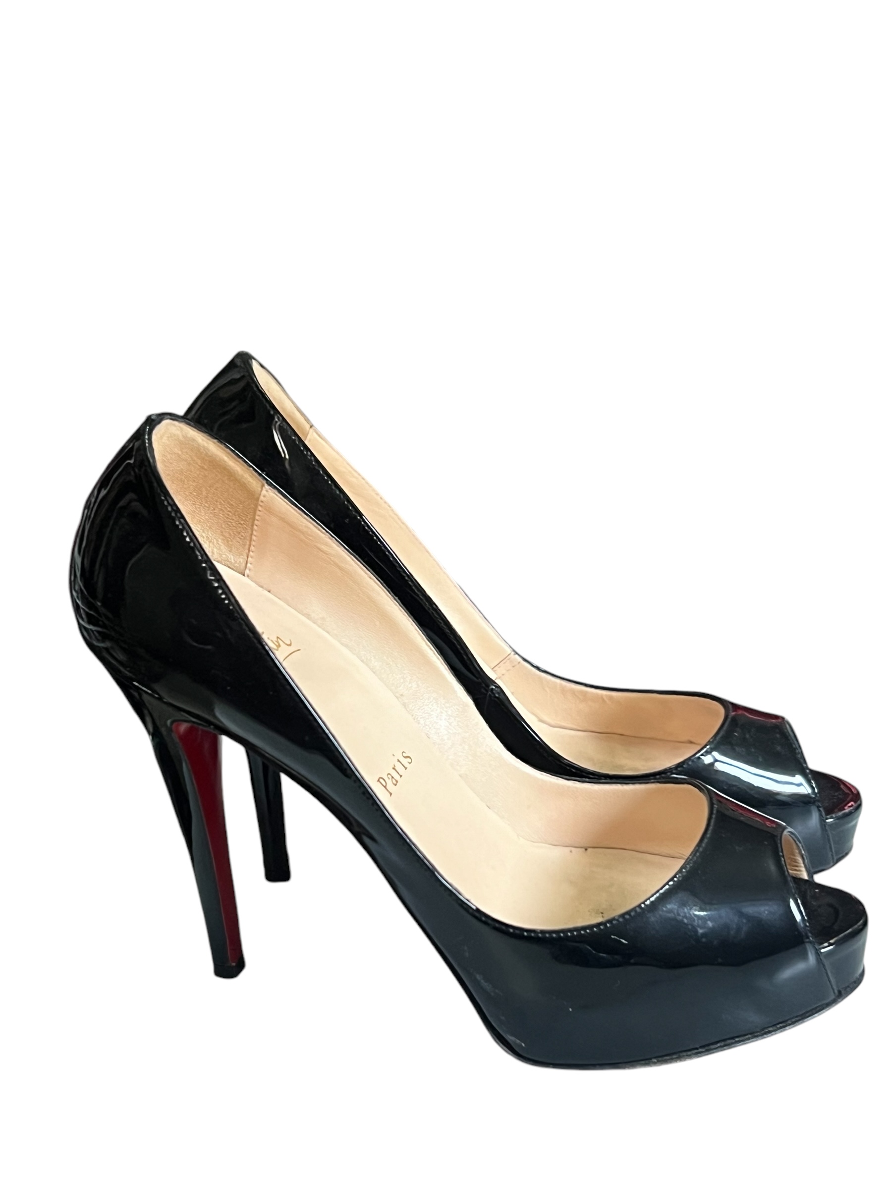 Very Prive Louboutin pumps