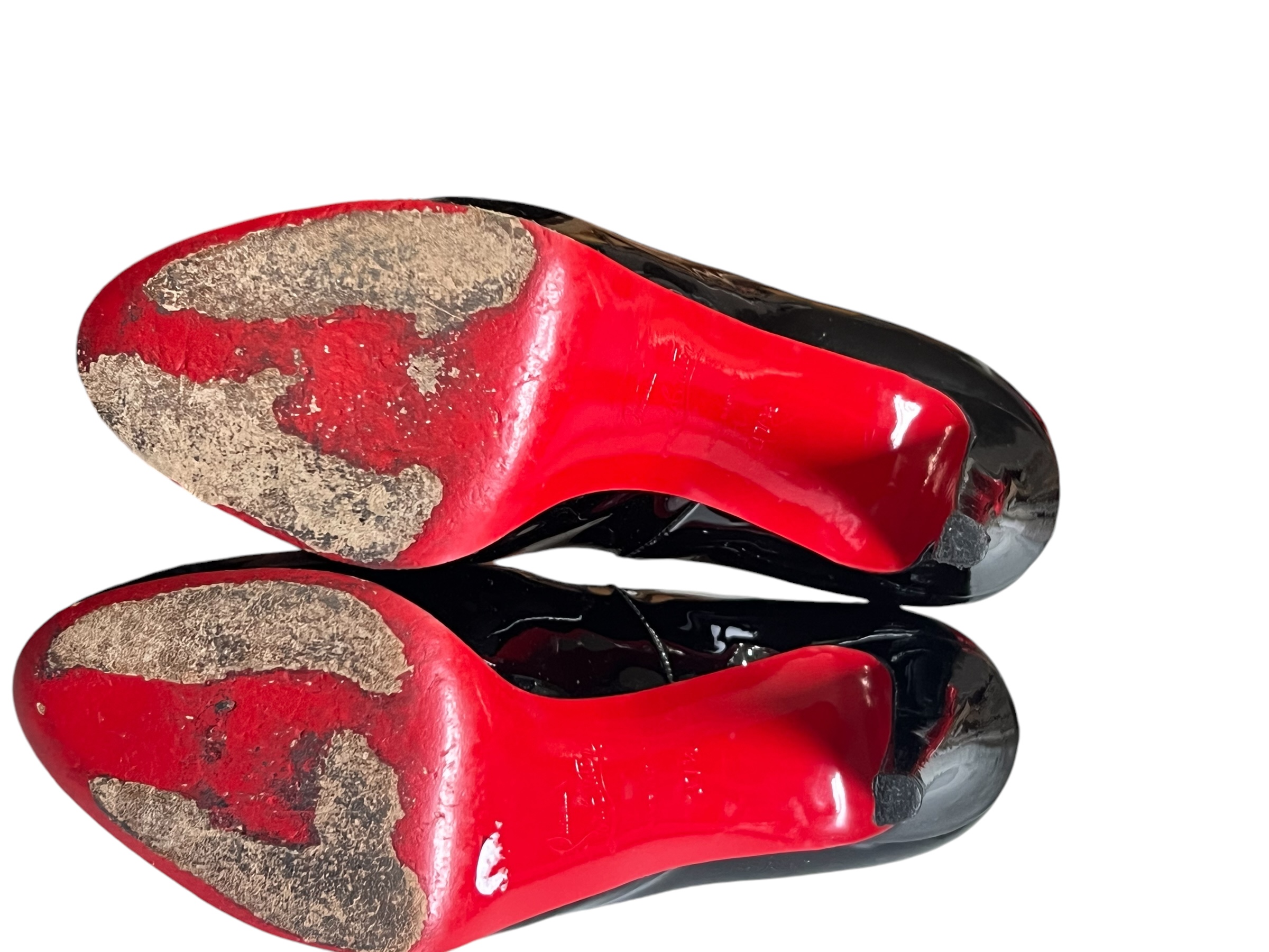 Very Prive Louboutin pumps