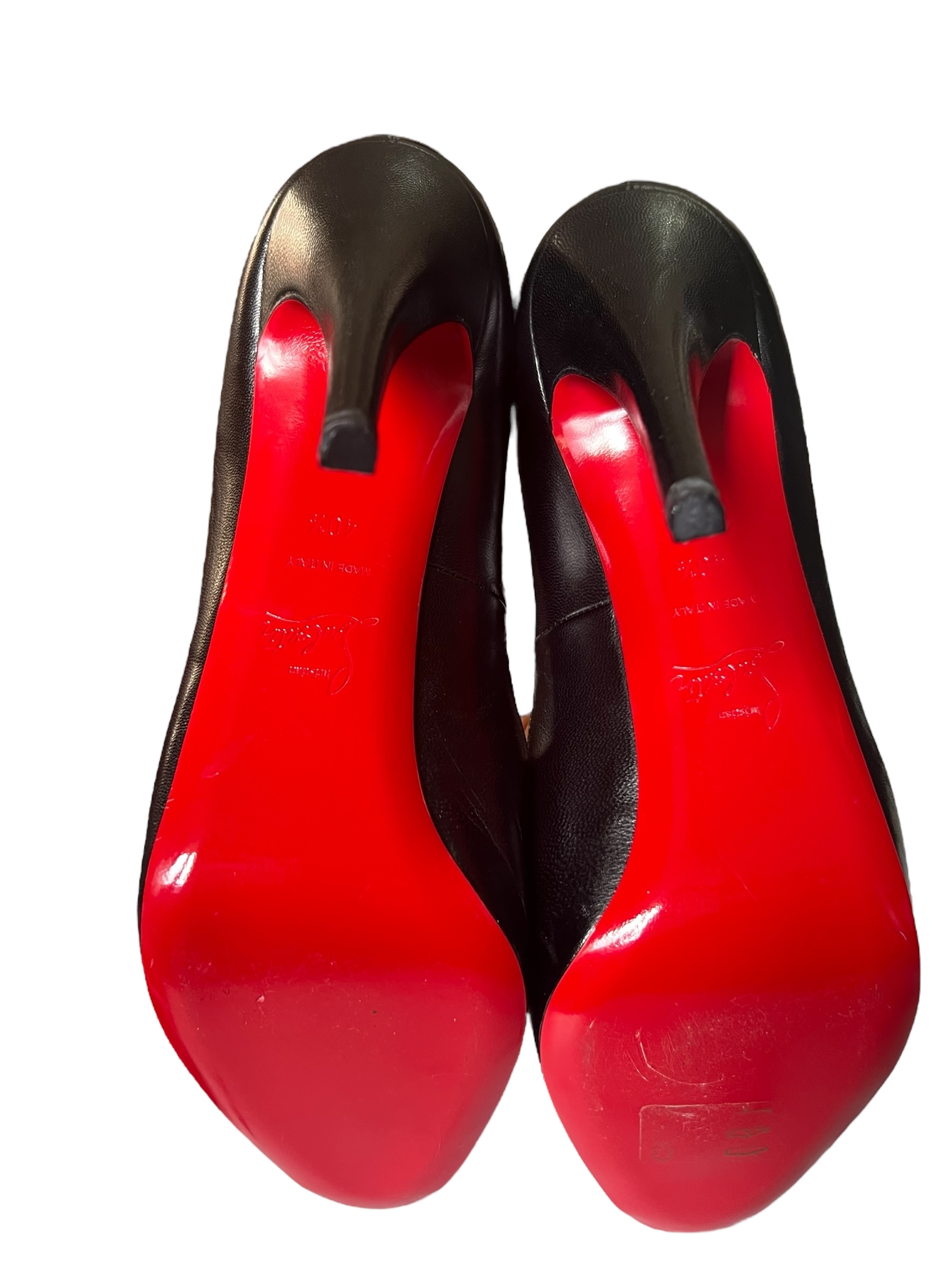 Very Prive Louboutin pumps