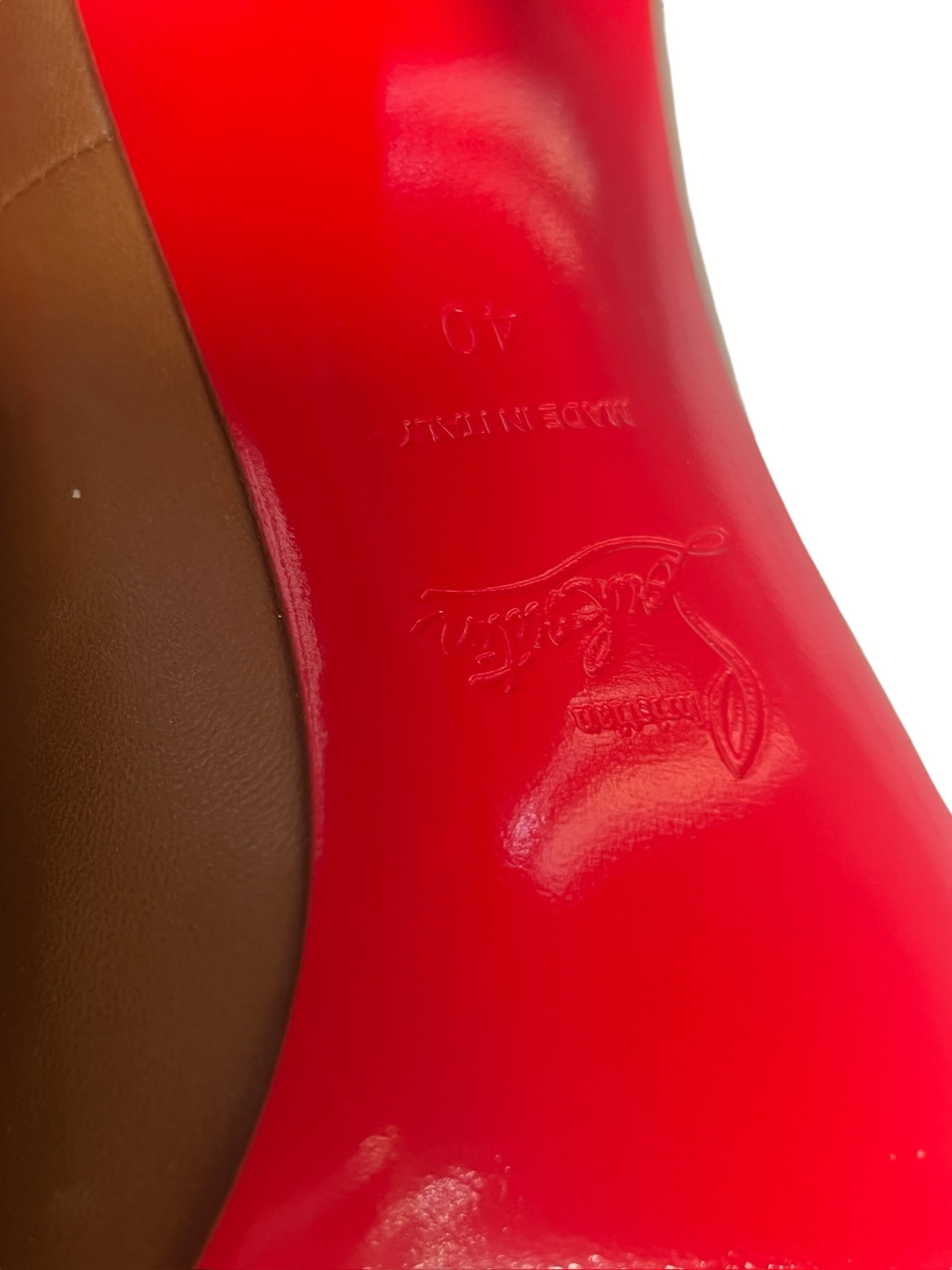 So Kate Louboutin pumps