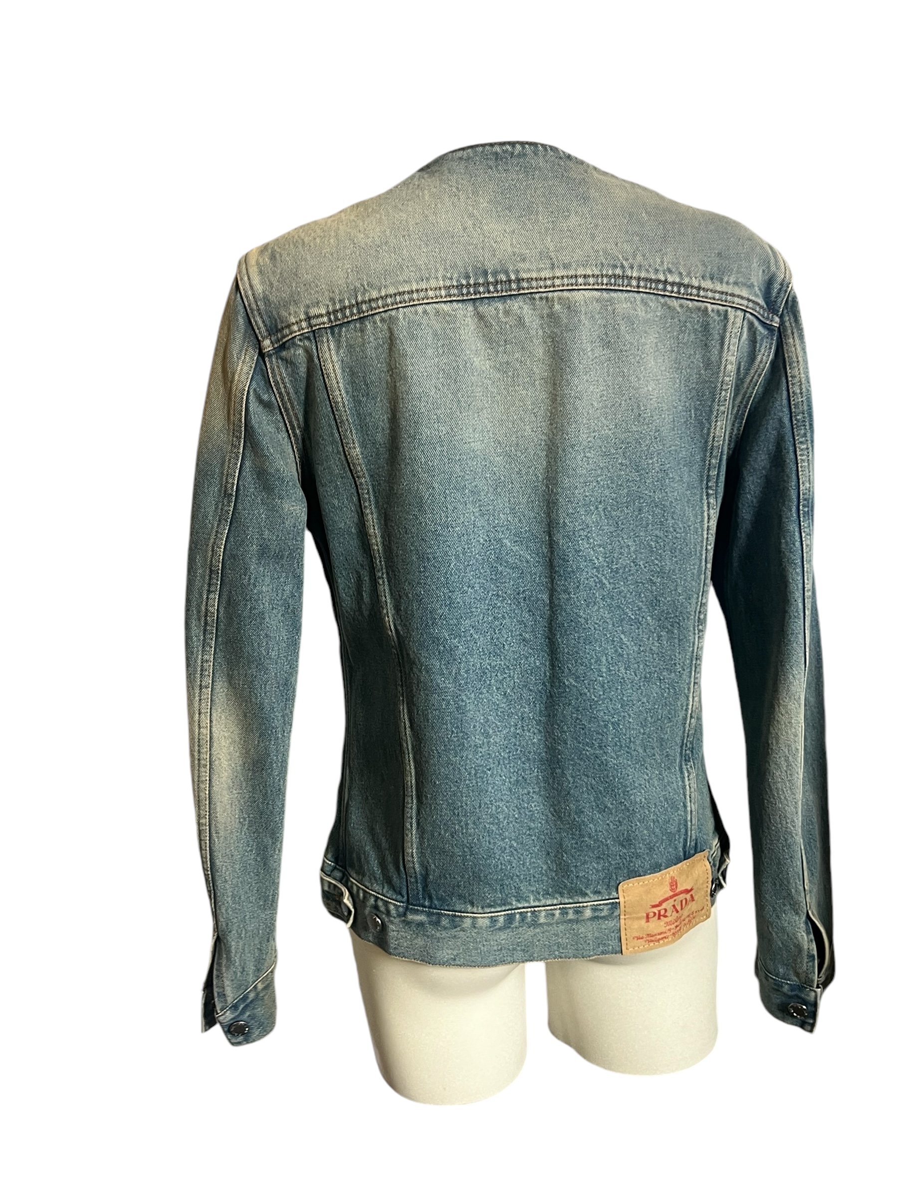 Prada denim jacket | LOOP-Marktplatz