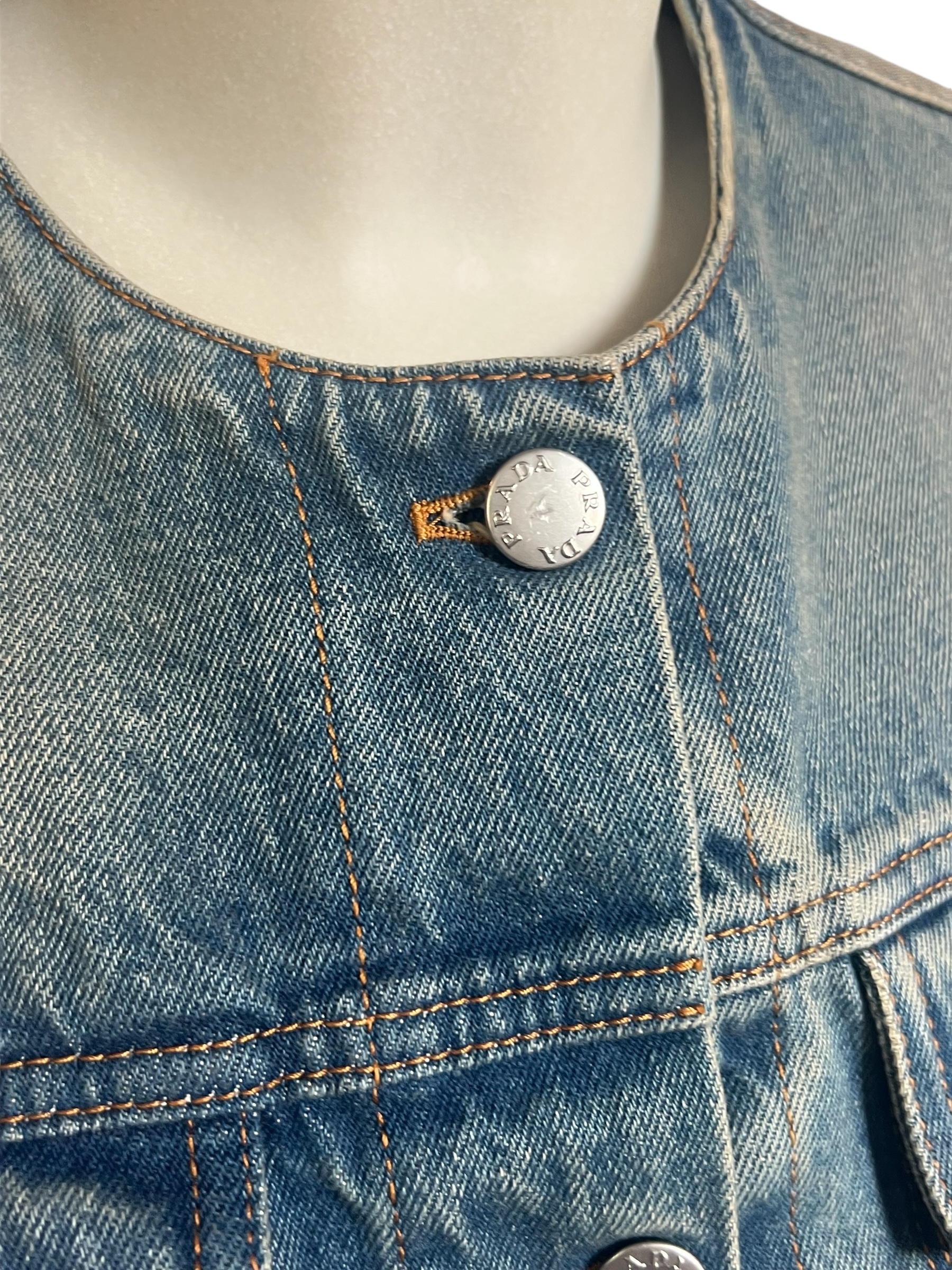 Prada denim jacket | LOOP-Marktplatz