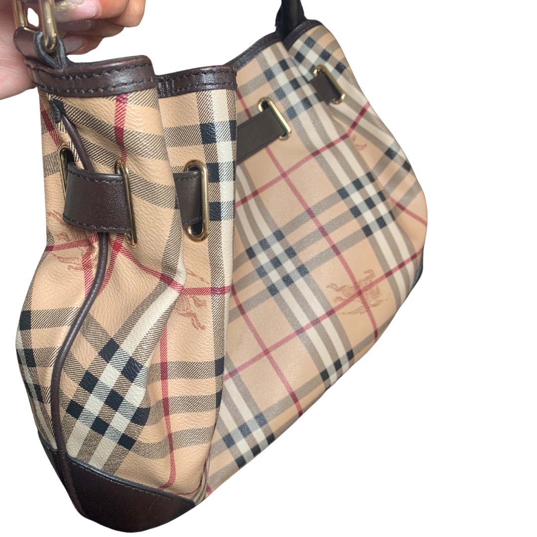Burberry Haymarket bag | LOOP-Marktplatz