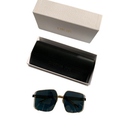 Blue Dior sunglasses | LOOP-Marktplatz
