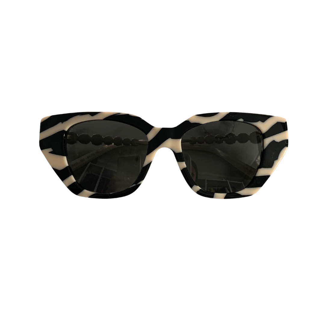 Gucci zebra print glasses