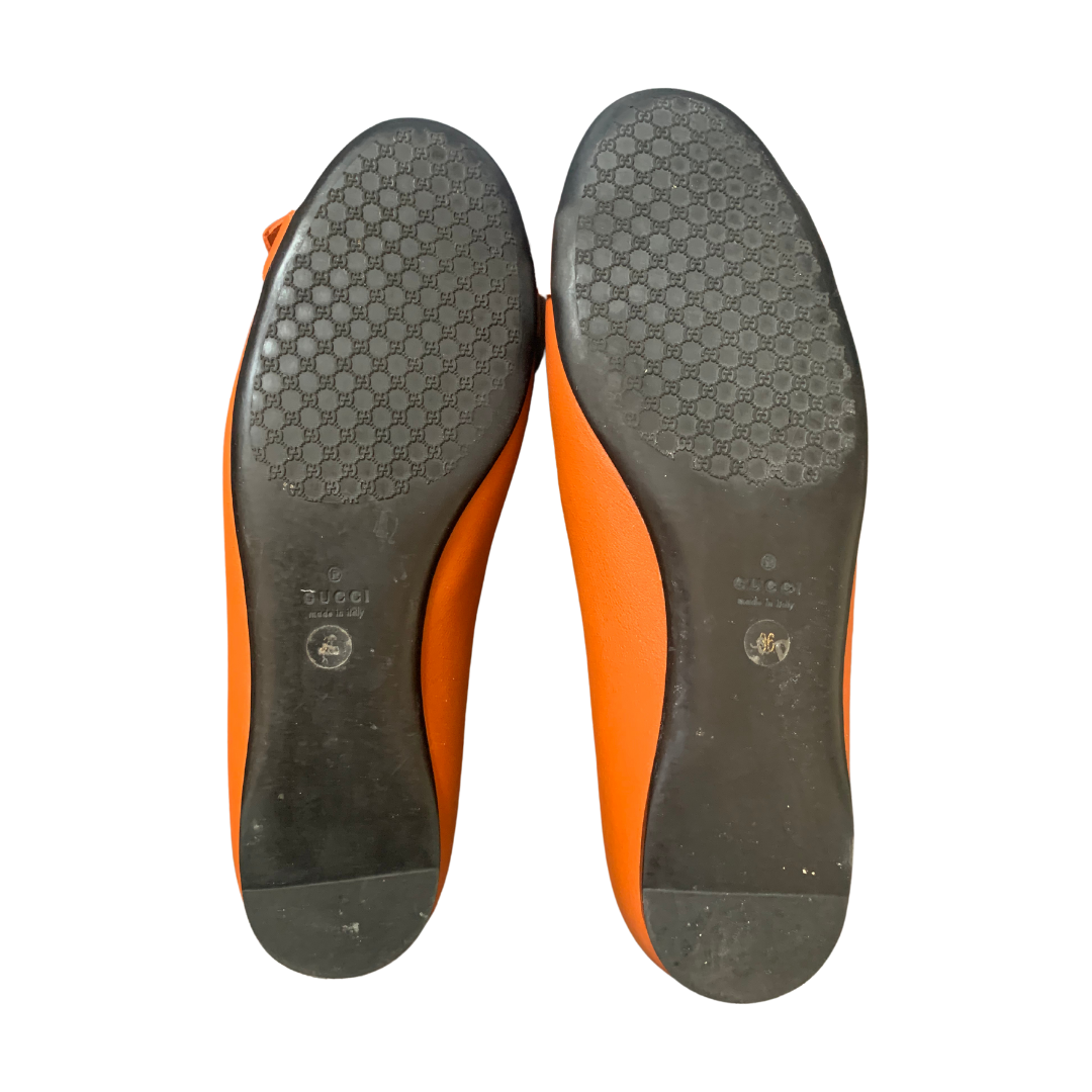 Vintage Gucci orange ballet flats | LOOP-Marktplatz