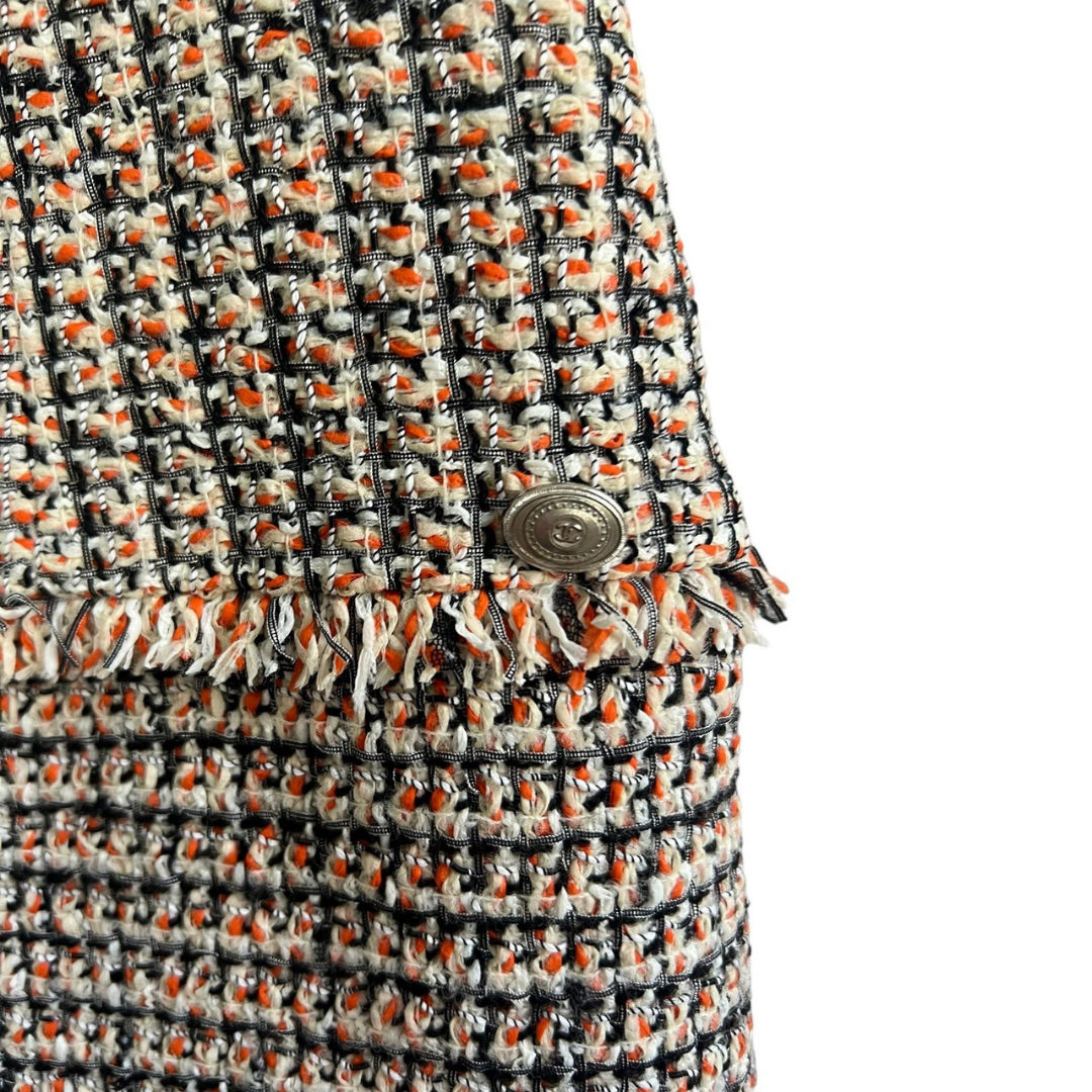 Chanel multicolored tweed dress | LOOP-Marktplatz