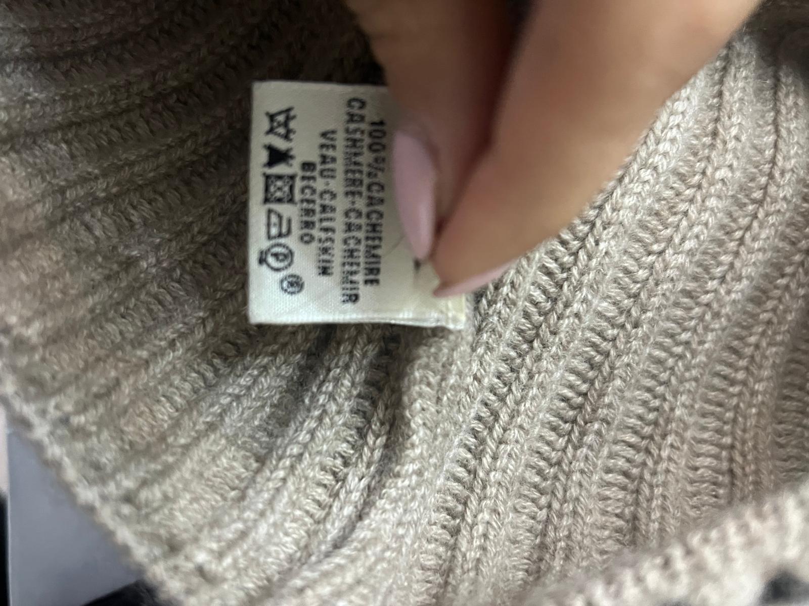 Hermès wool turtleneck dress | LOOP-Marktplatz