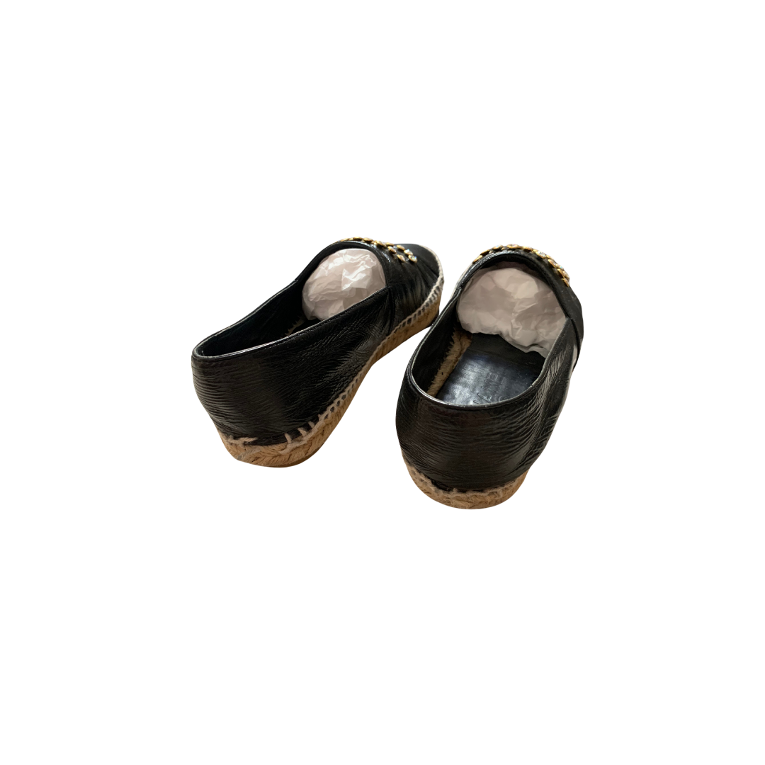 Chanel black leather espadrilles | LOOP-Marktplatz