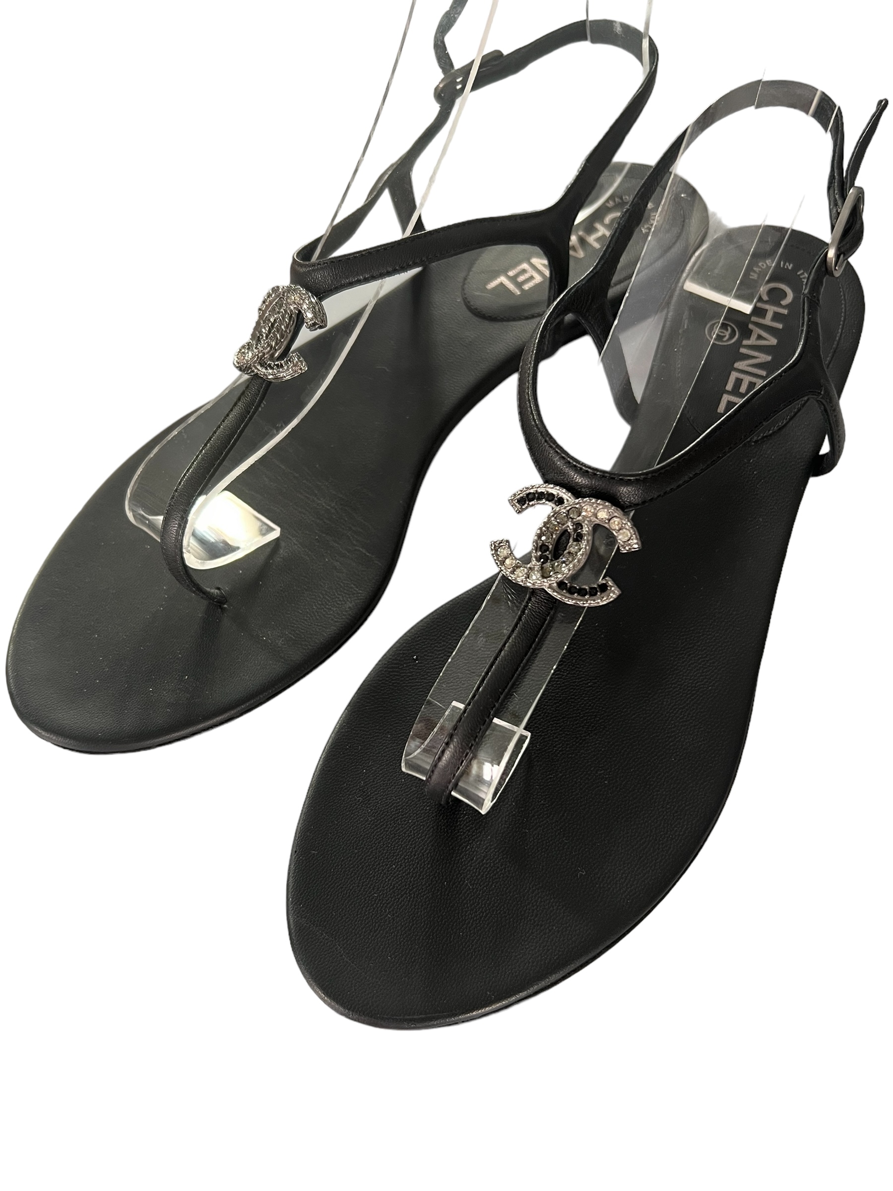 Chanel sandals | LOOP Marketplace