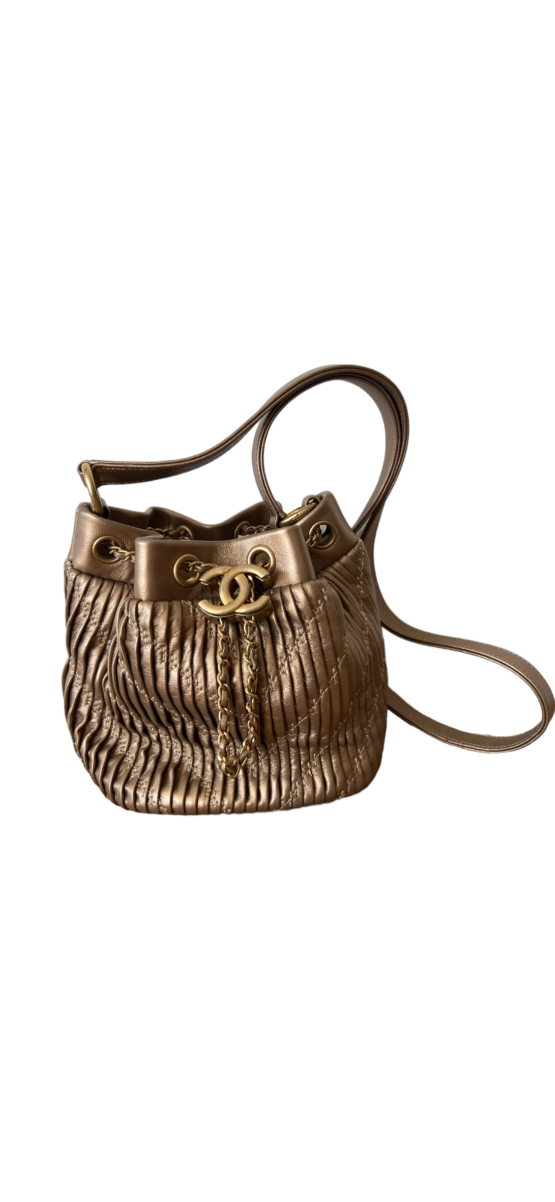 Chanel Bucket Bag | LOOP Marketplace