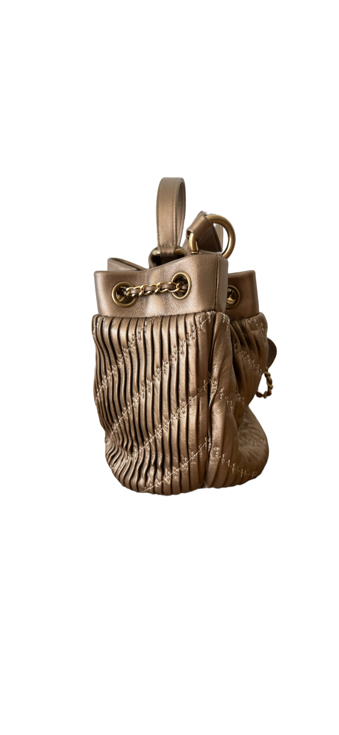Chanel Bucket Bag | LOOP Marketplace