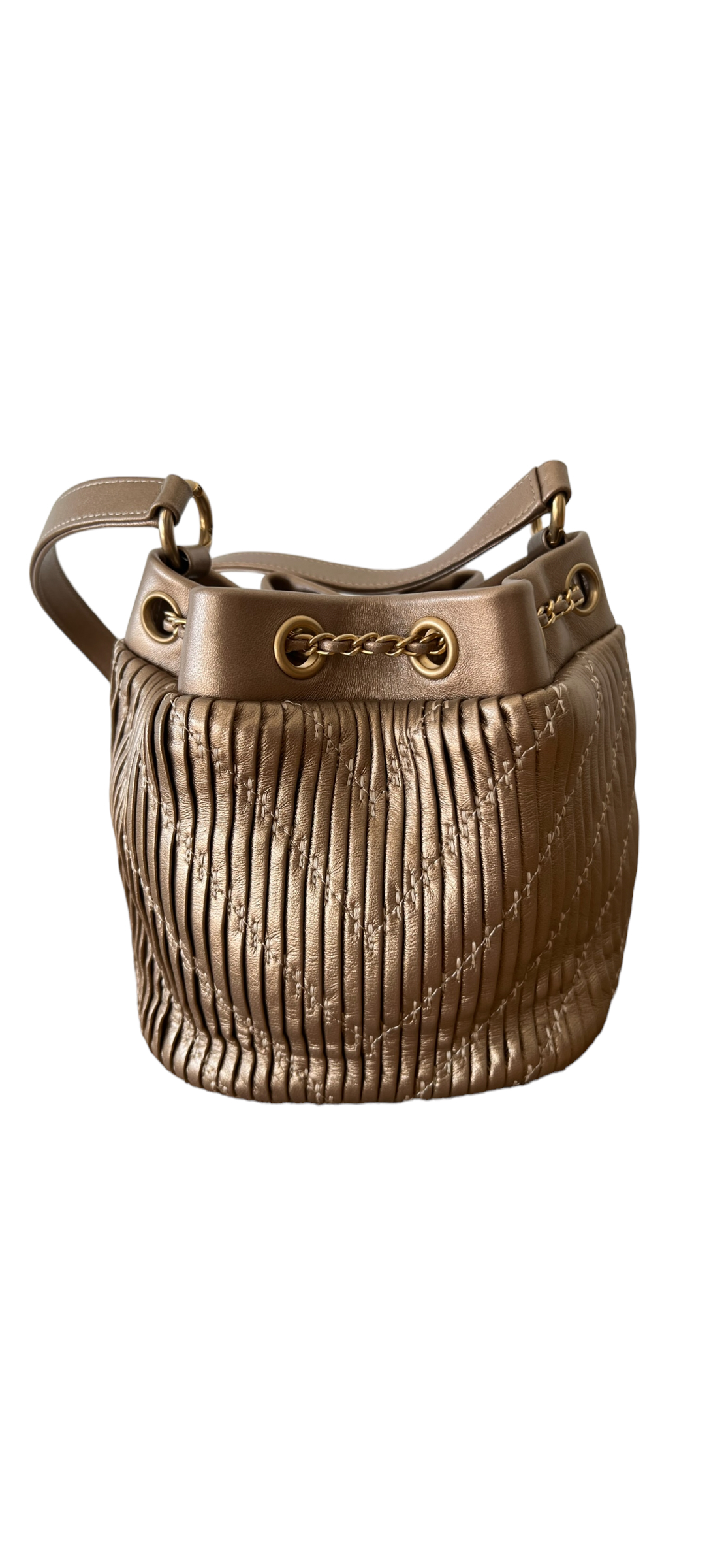 Chanel Bucket Bag | LOOP Marketplace