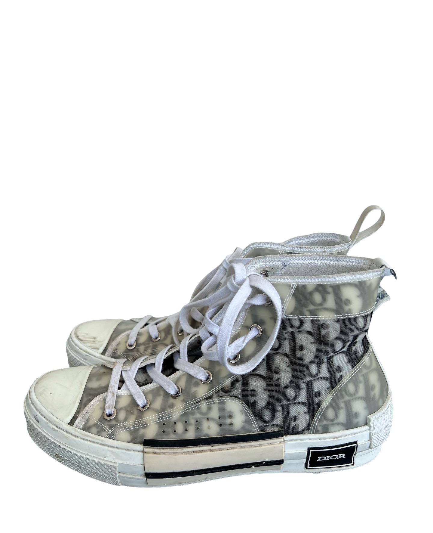 White Dior Basket | LOOP Marketplace