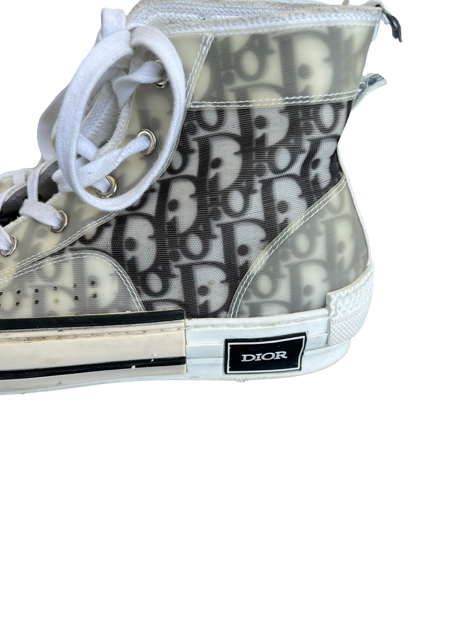 White Dior Basket