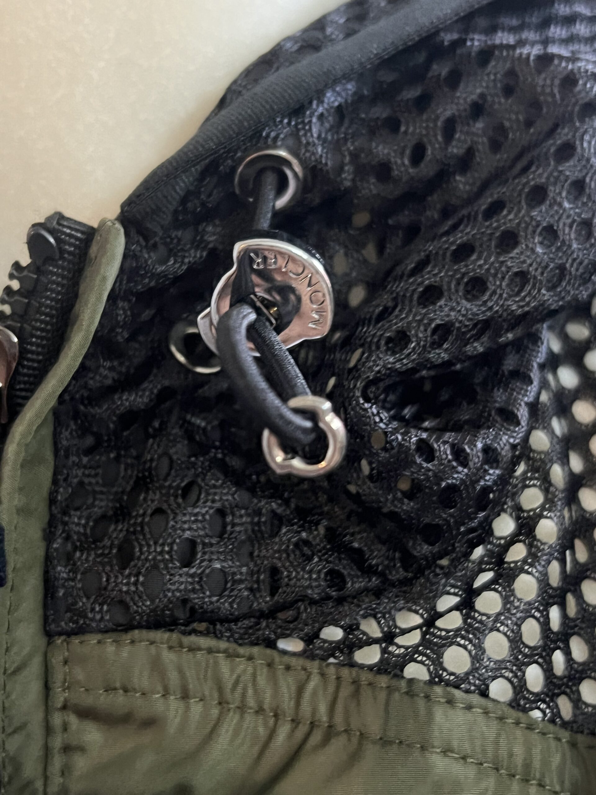Moncler jacket | LOOP Marketplace