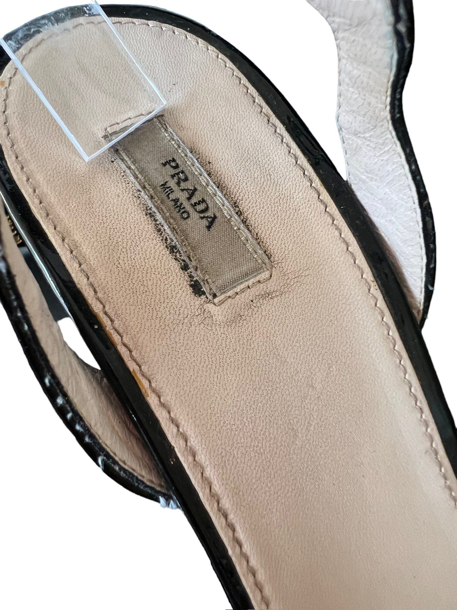 Prada pumps | LOOP Marketplace