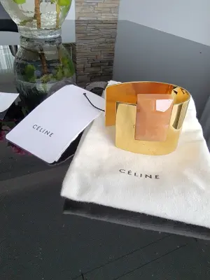 Celine Armreif | LOOP Marketplace