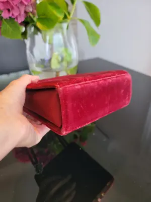 Lady Dior mini aus Samt | LOOP Marketplace