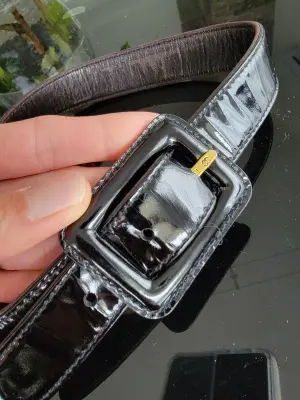 Chanel Gürteltasche Lackleder | LOOP-Marktplatz